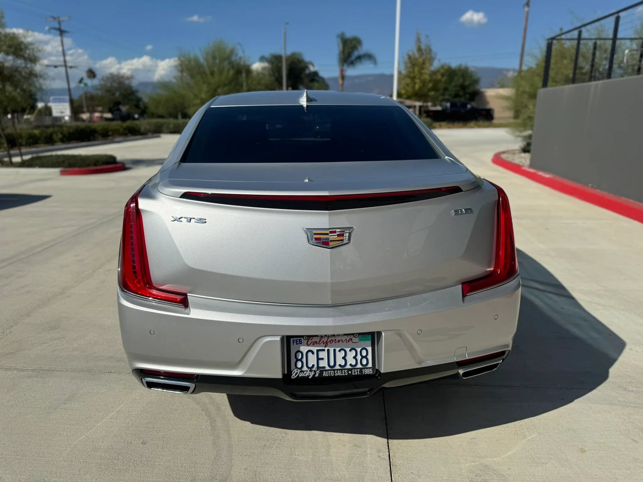 Used 2018 Cadillac XTS Luxury FWD image 12