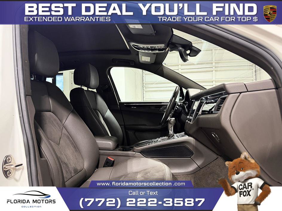 Used 2017 Porsche Macan w/ Driver Memory Package AWD/4WD image 18