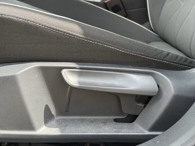 Used 2025 Volkswagen Jetta Sport FWD image 23