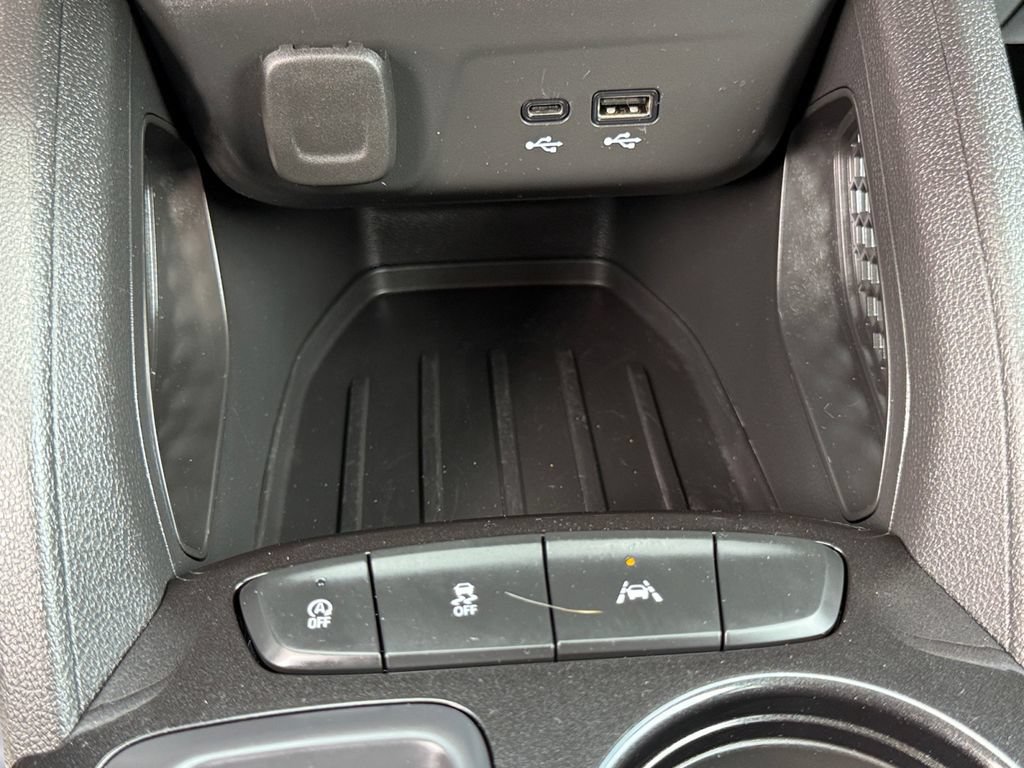 Used 2024 Chevrolet TrailBlazer LS w/ LS Convenience Package FWD image 17