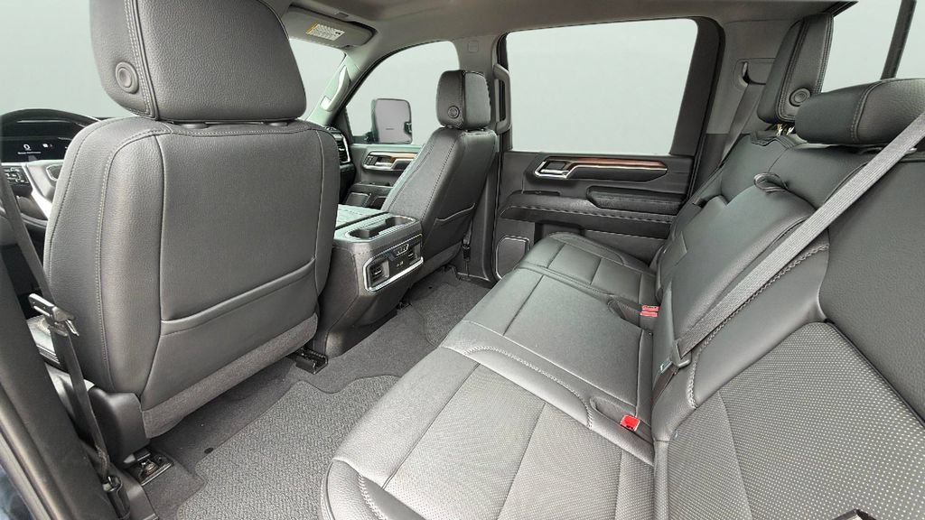 Used 2024 GMC Sierra 2500 Denali AWD/4WD image 28