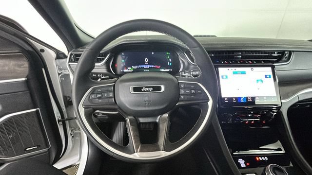 Used 2024 Jeep Grand Cherokee Limited 4xe AWD/4WD image 14