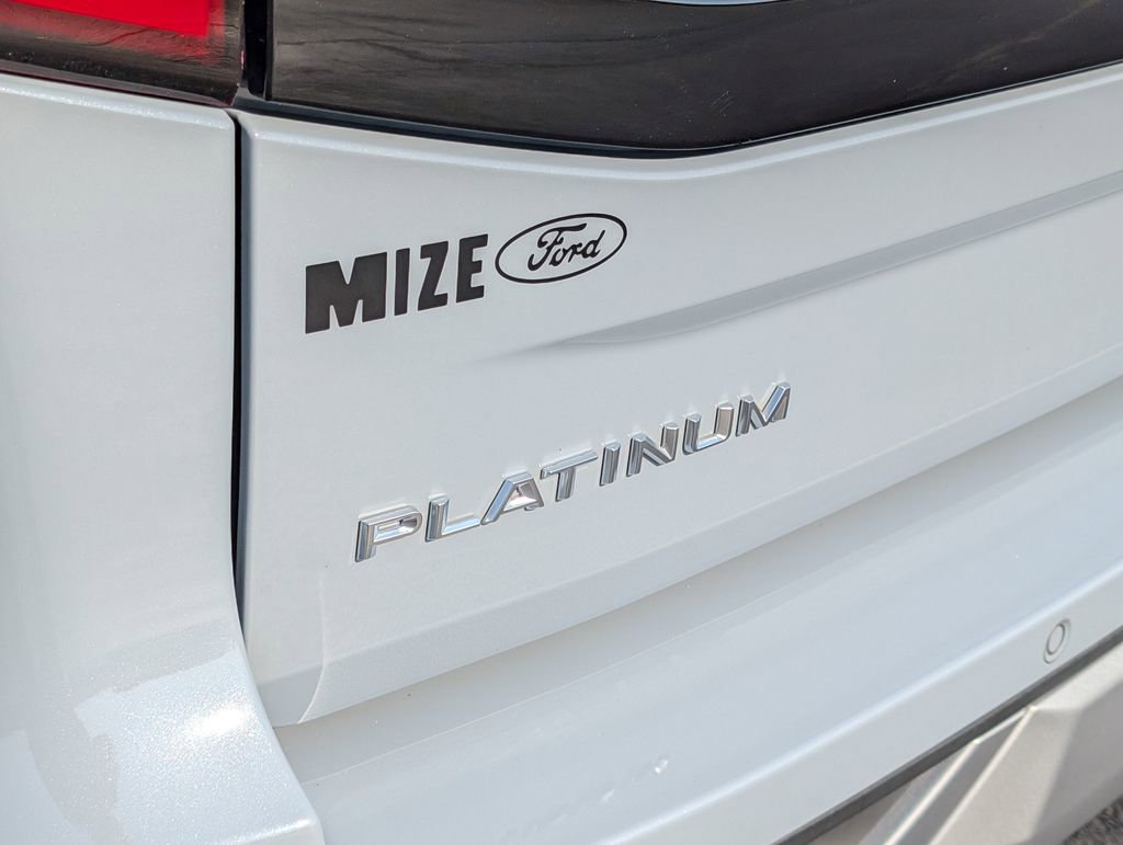 Used 2025 Ford Expedition Max Platinum image 25