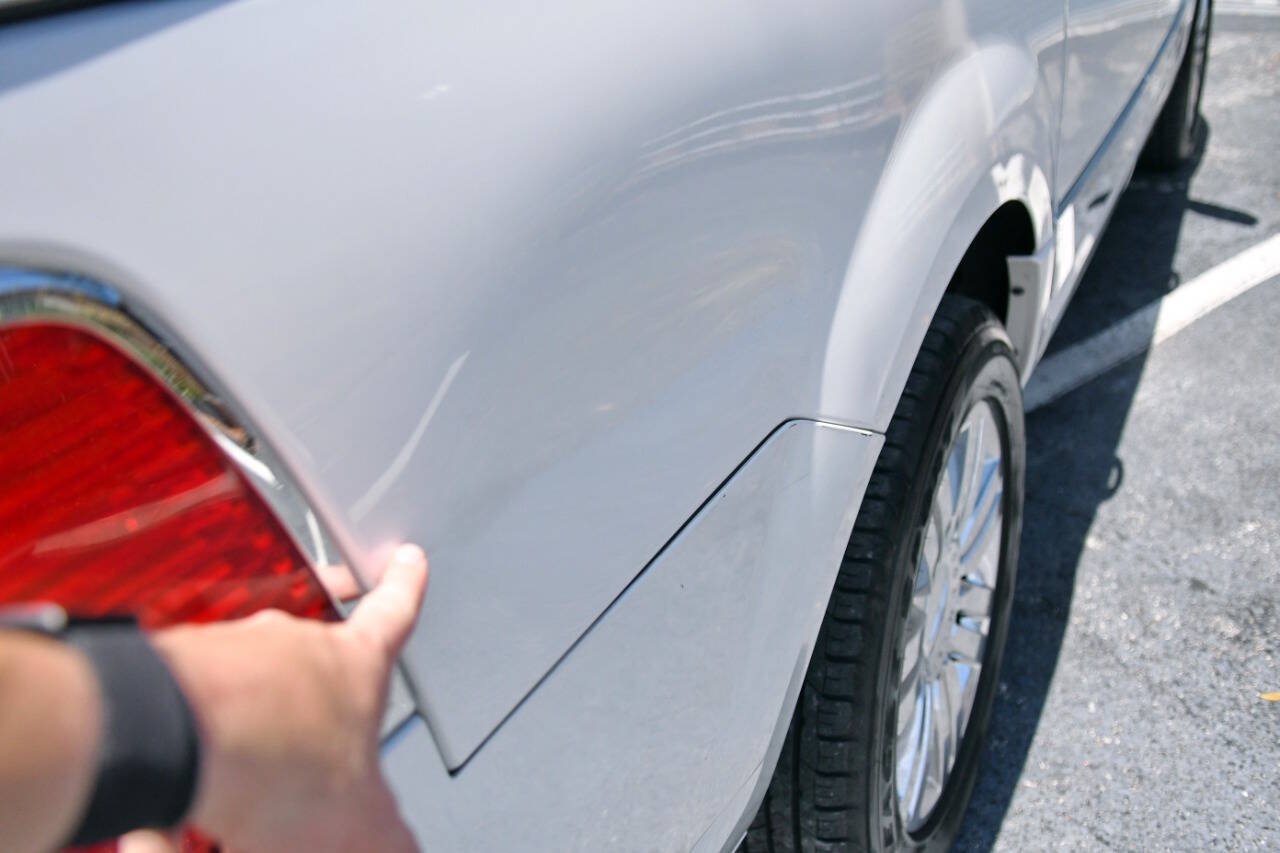 Used 2014 Lincoln Navigator L 2WD image 30