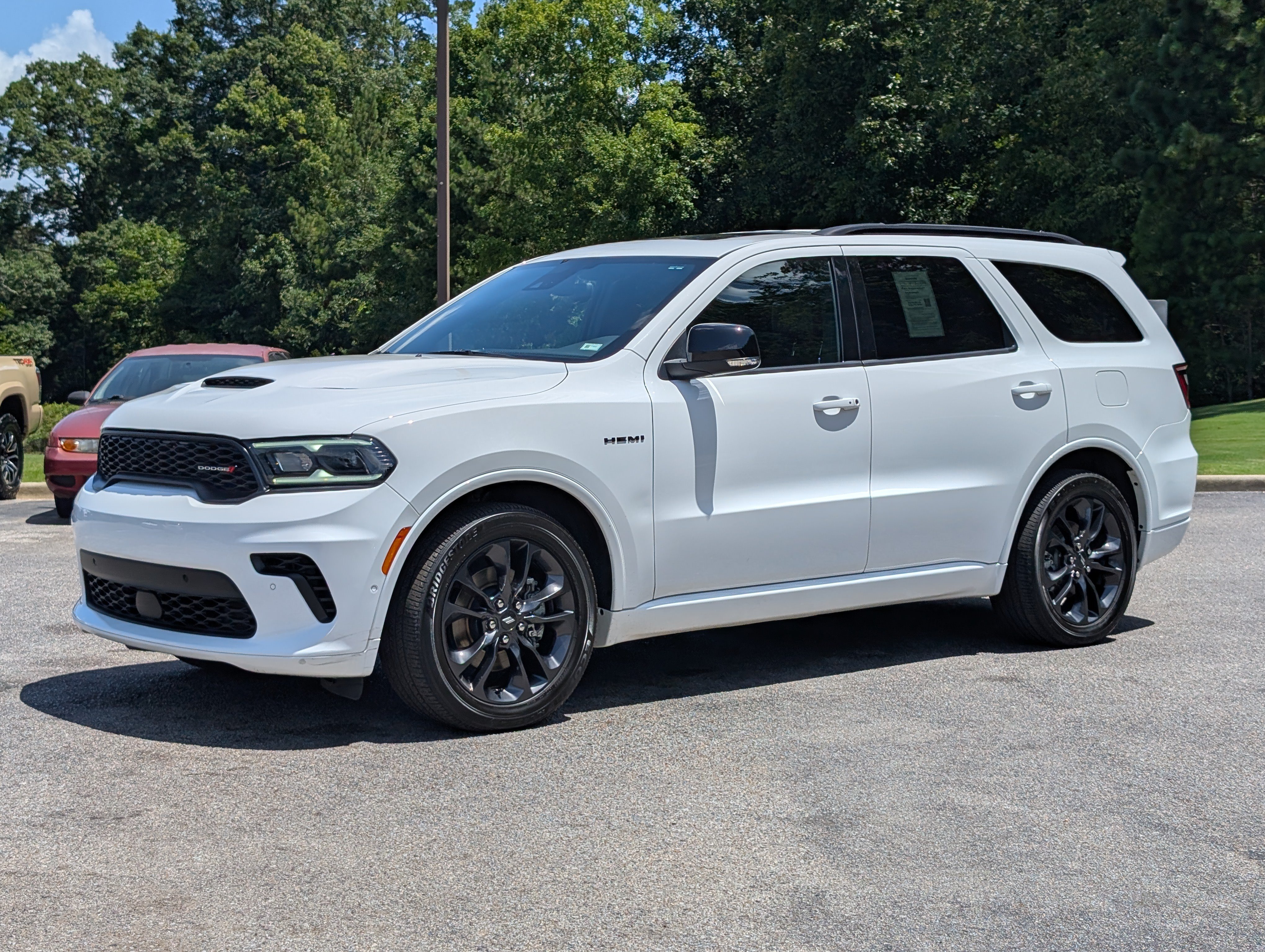 Used 2024 Dodge Durango R/T AWD/4WD image 5