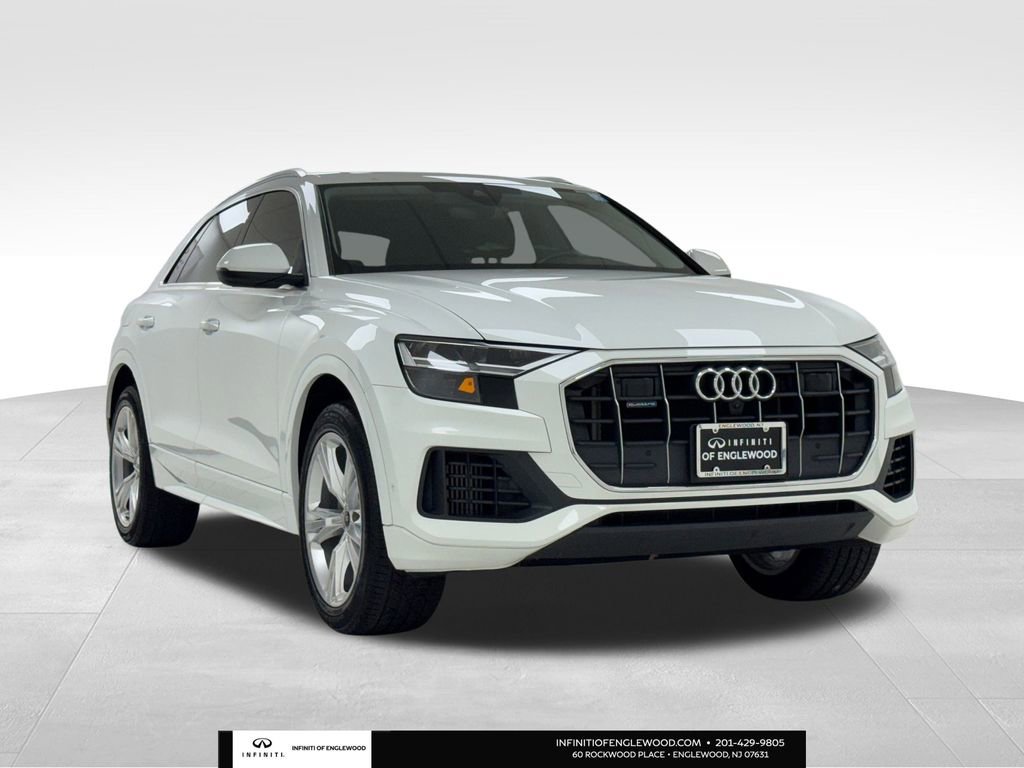 Used 2022 Audi Q8 Premium Plus image 1