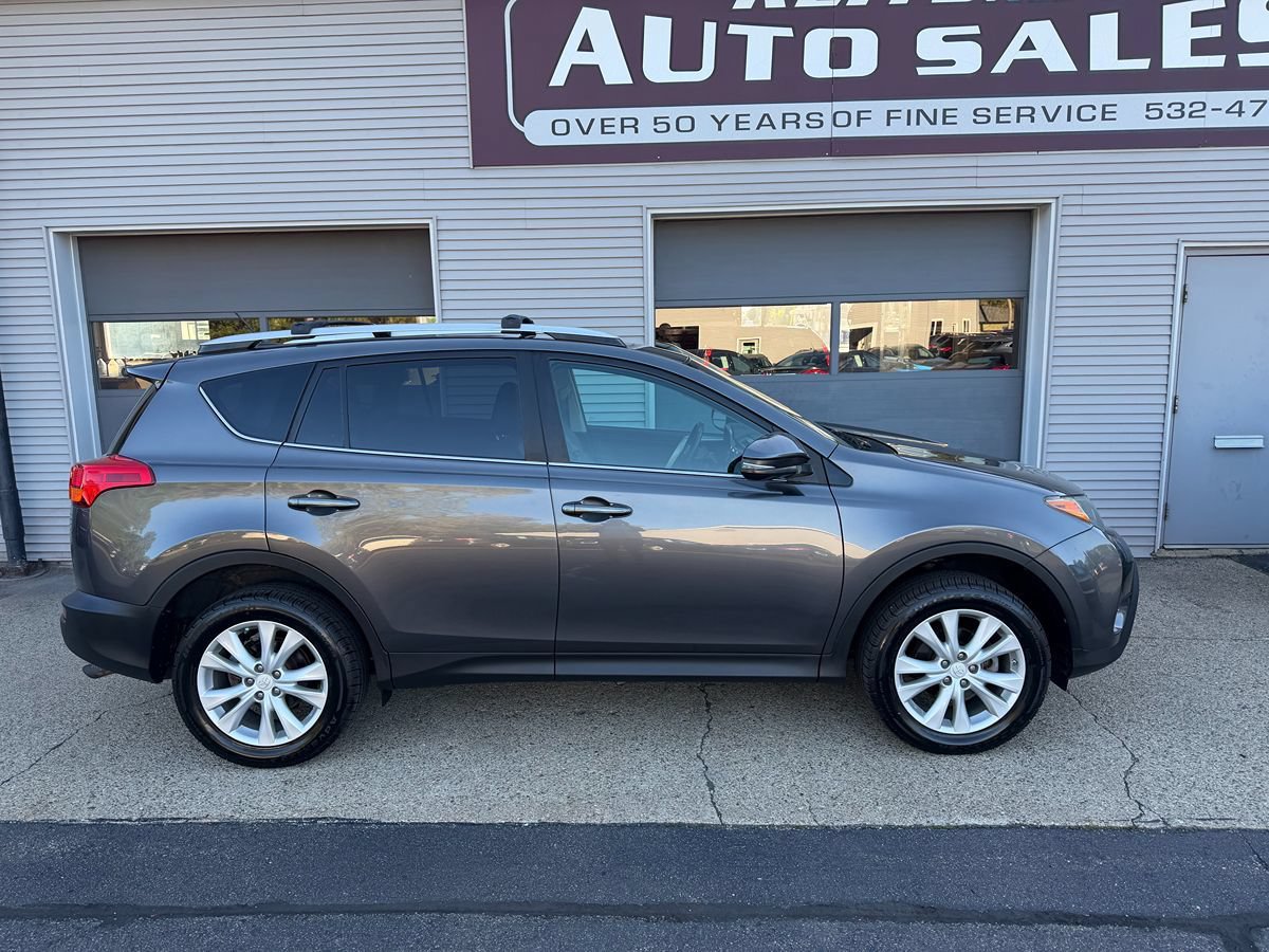 Used 2014 Toyota RAV4 Limited w/ Technology Package AWD/4WD image 2