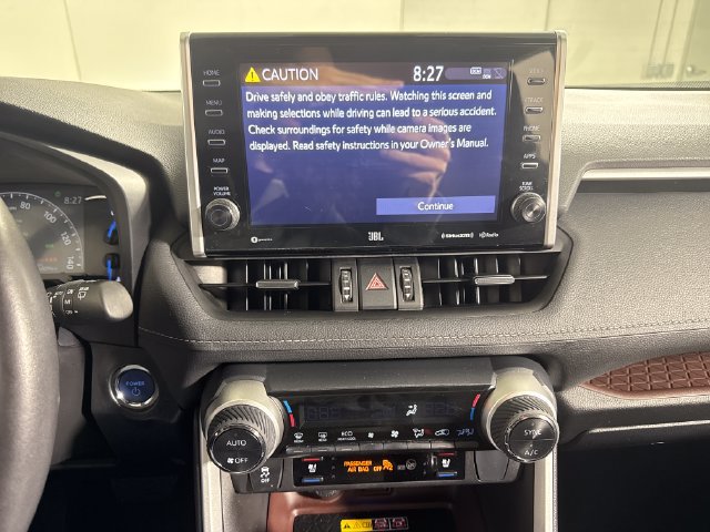 Used 2022 Toyota RAV4 Limited AWD/4WD image 30