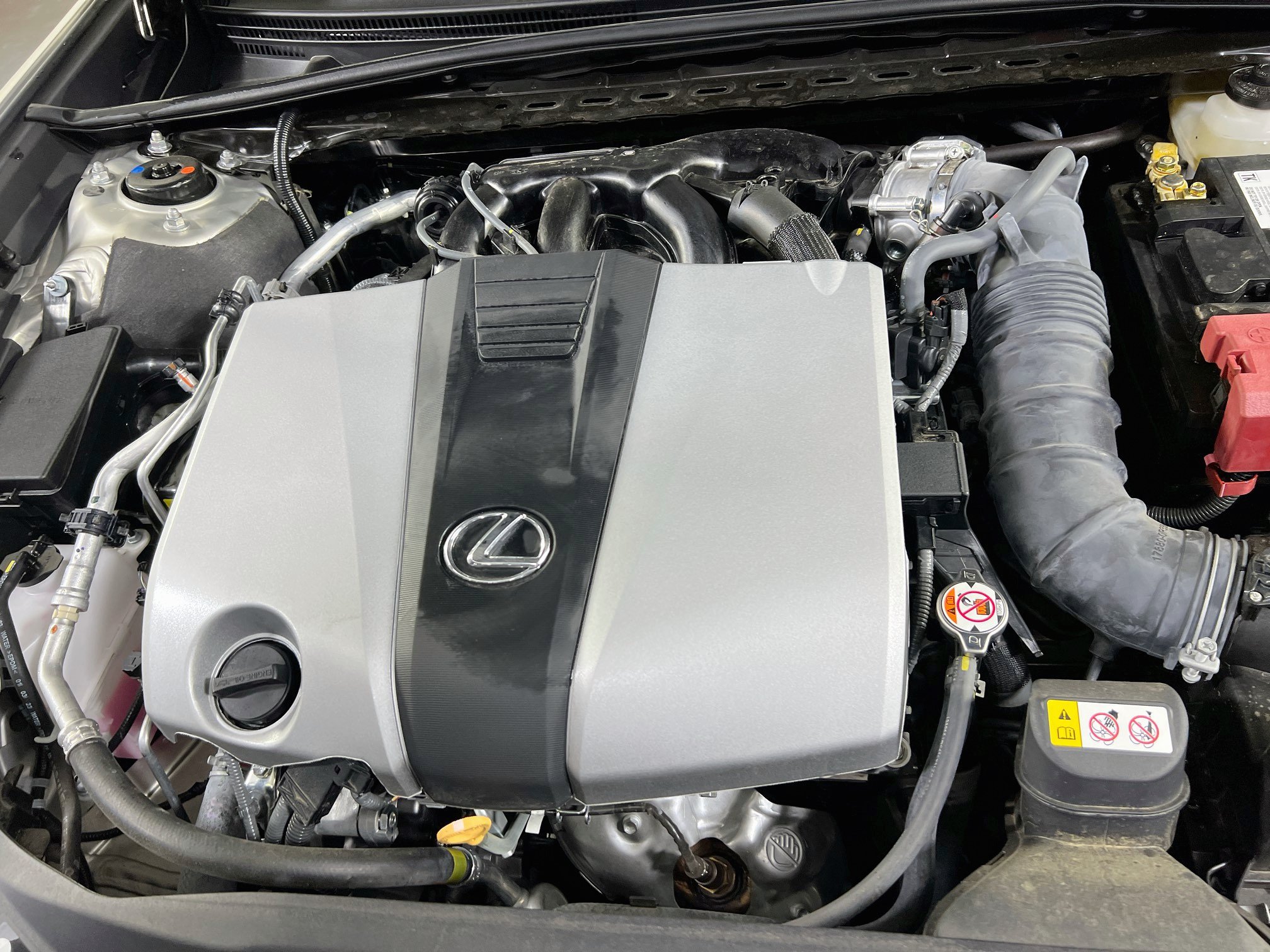 Used 2024 Lexus ES 350 w/ Premium Package FWD image 29