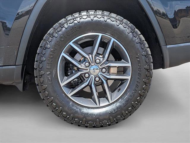 Used 2018 Jeep Grand Cherokee Limited w/ Luxury Group II image 25
