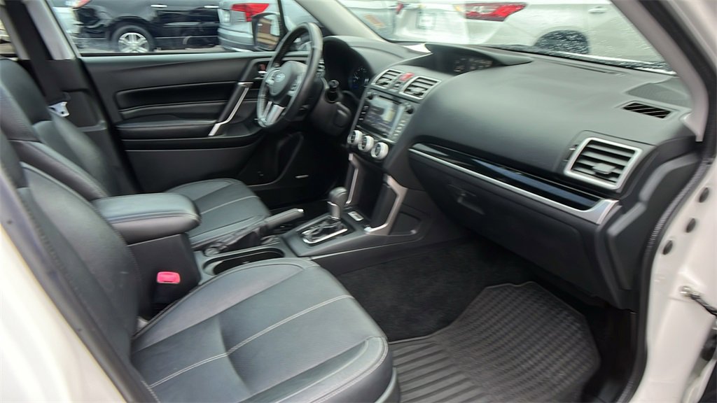 Used 2018 Subaru Forester 2.5i Touring w/ Popular Package #2 image 17
