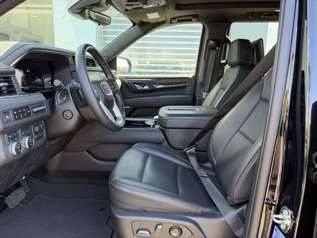 Used 2023 GMC Yukon Denali w/ Denali Reserve Package AWD/4WD image 21