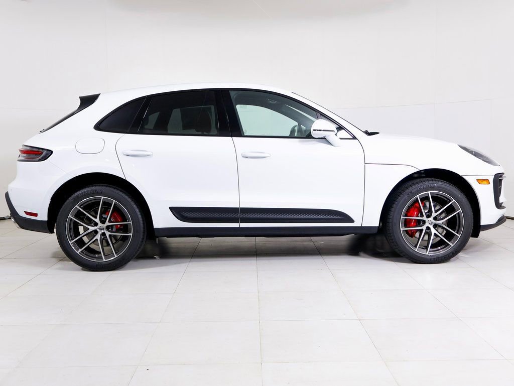 New 2026 Porsche Macan S image 26