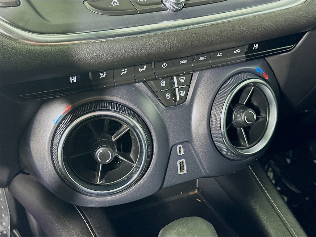 Used 2023 Chevrolet Blazer LT image 25