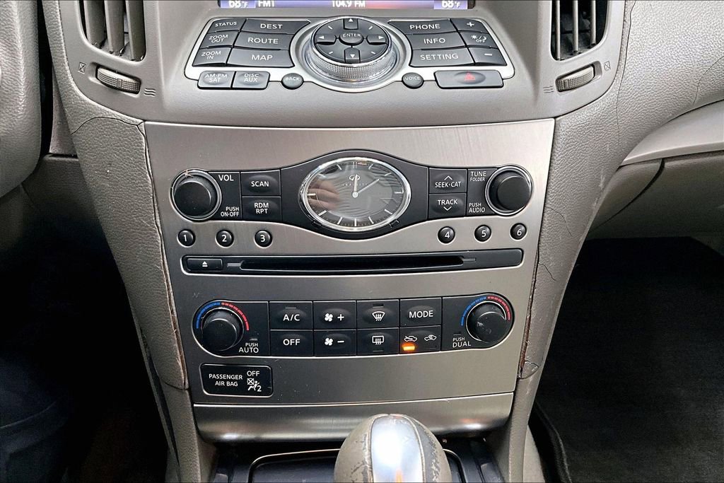 Used 2010 INFINITI G37 x w/ Premium Pkg image 14