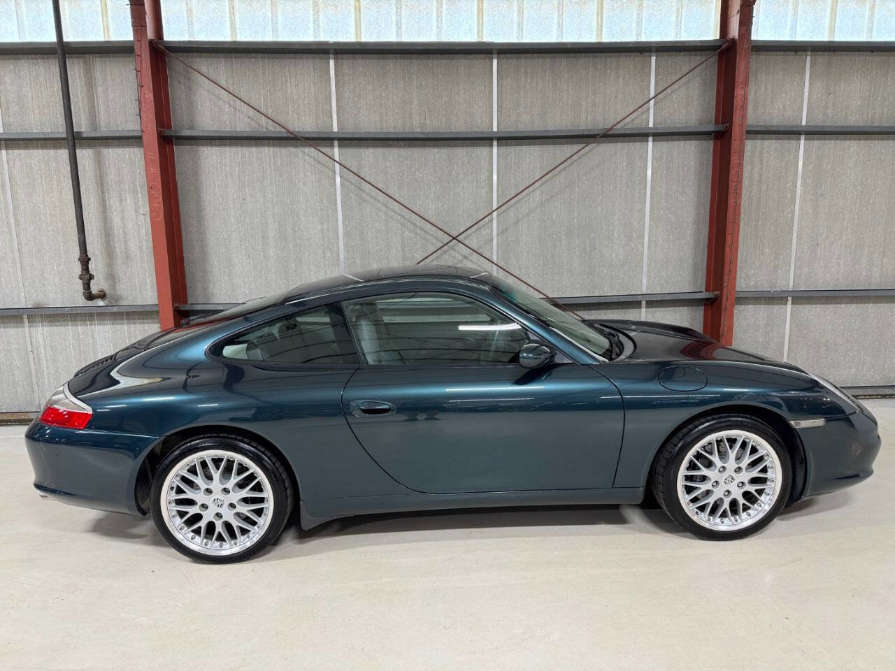 Used 2003 Porsche 911 Carrera image 13