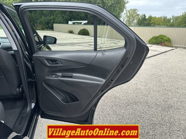 Used 2018 Chevrolet Equinox LT AWD/4WD image 31