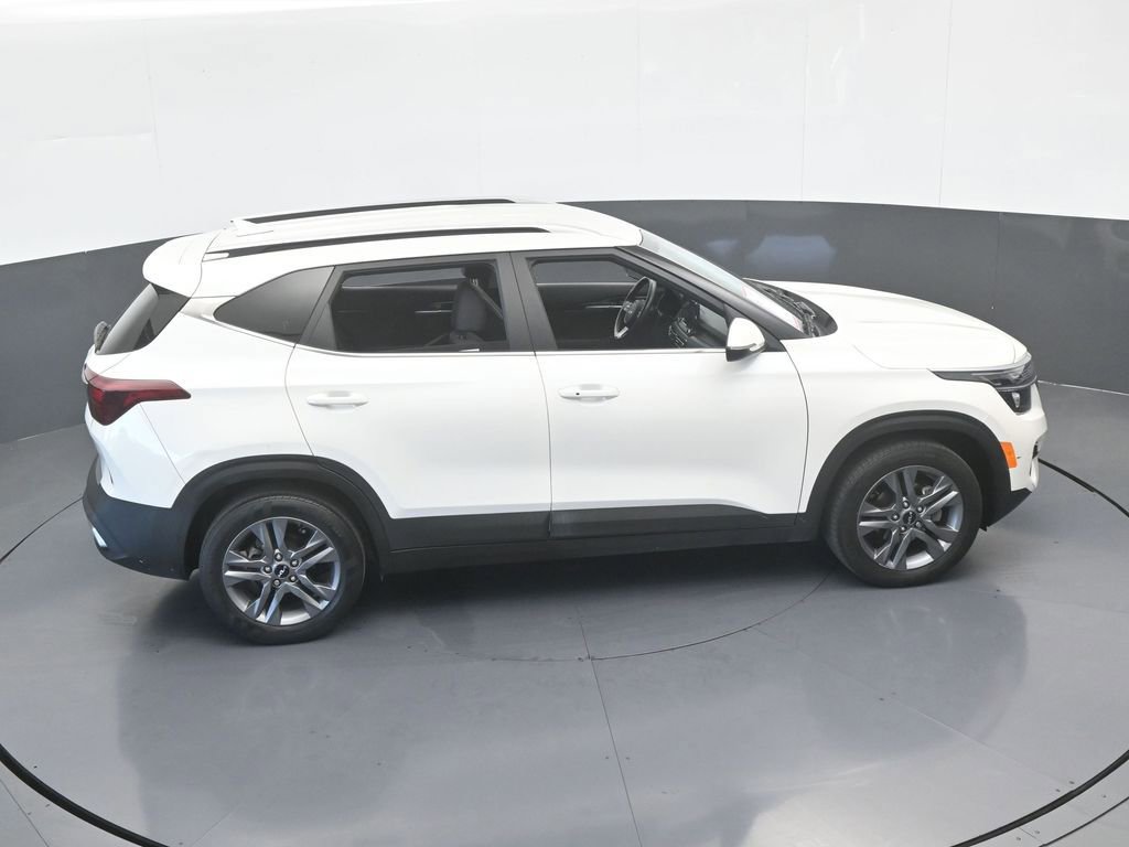 Used 2022 Kia Seltos S image 16