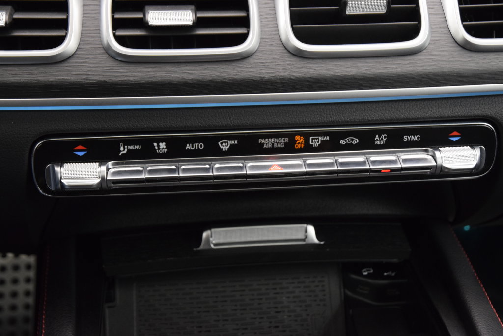 Certified 2023 Mercedes-Benz GLE 53 AMG 4MATIC image 31
