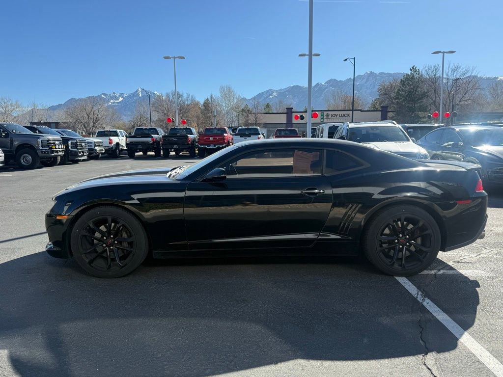 Used 2015 Chevrolet Camaro SS w/ RS Package image 4