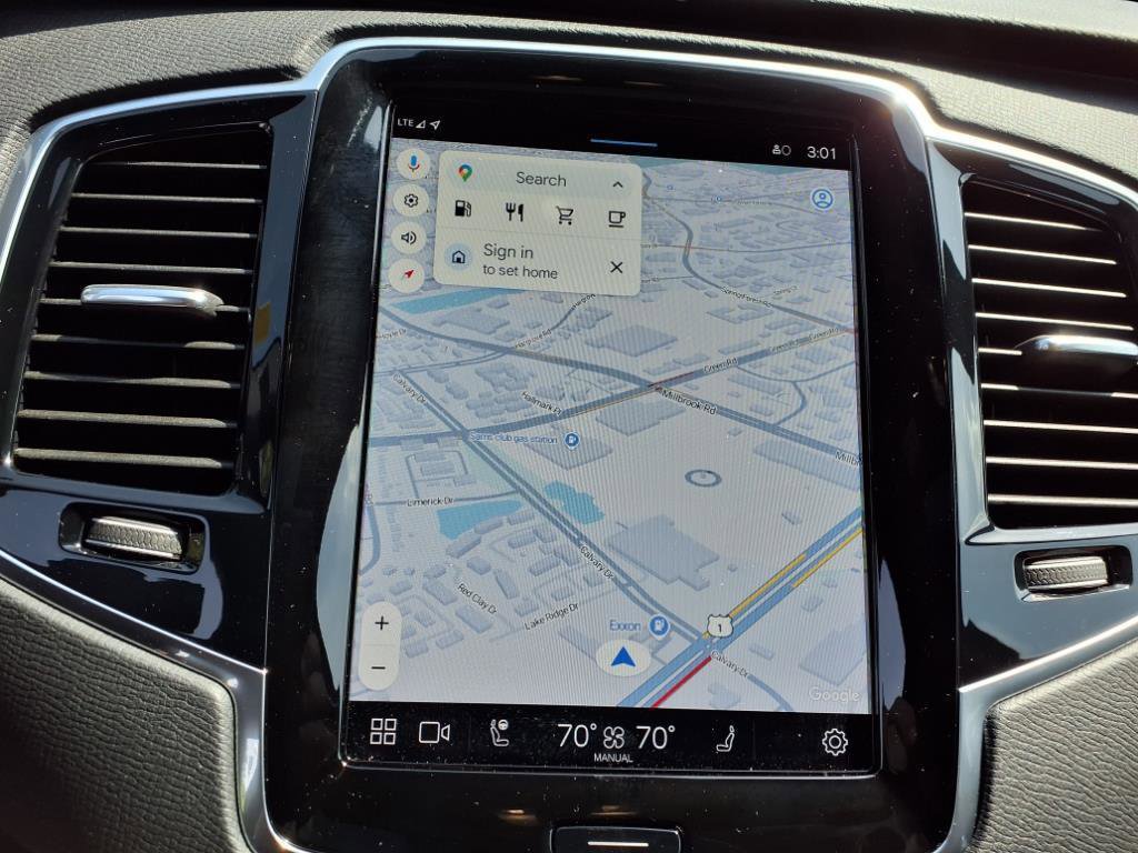 Used 2025 Volvo XC90 B5 Plus image 21