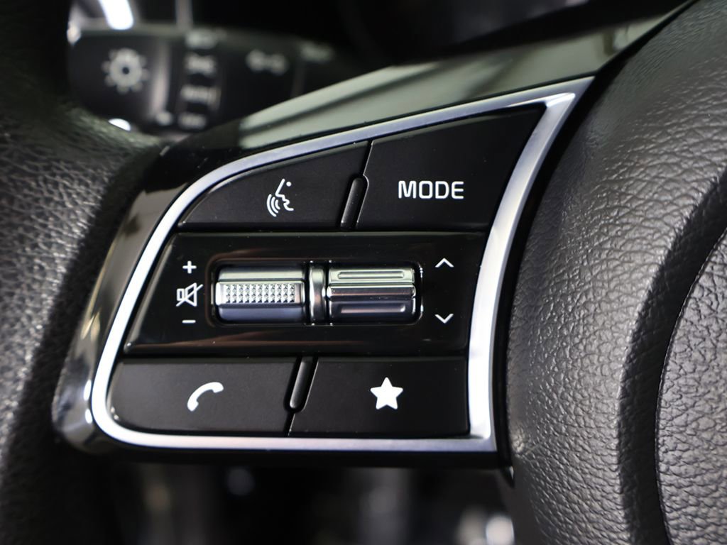 Used 2023 Kia Forte LXS w/ LXS Technology Package image 37