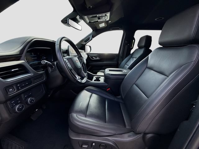 Used 2024 Chevrolet Suburban LT AWD/4WD image 18