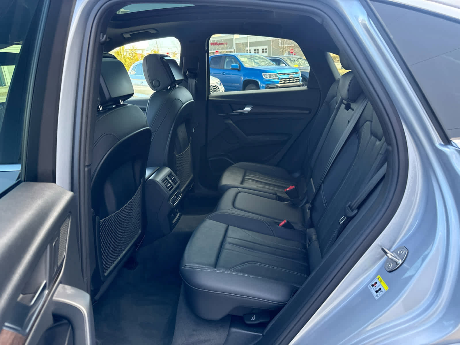 Used 2025 Audi Q5 2.0T Premium Plus w/ Premium Plus Package image 18