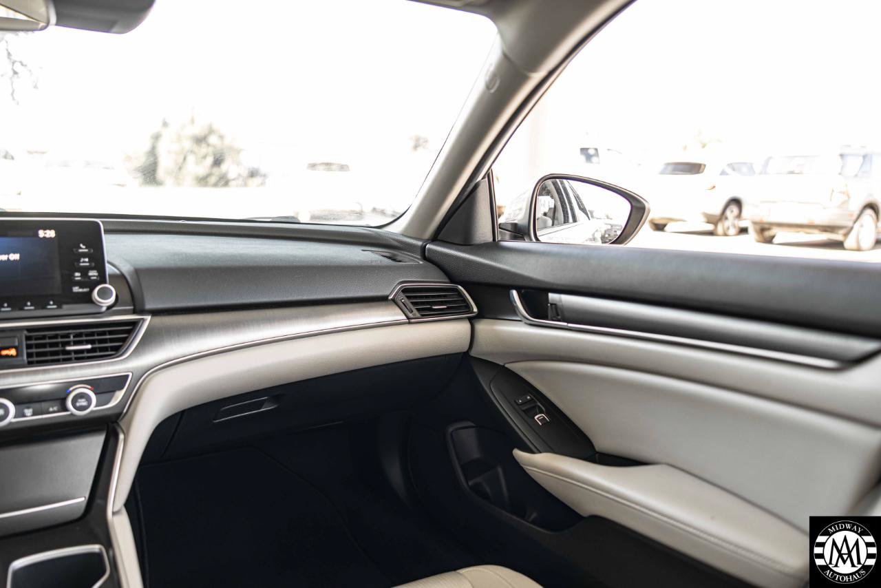 Used 2018 Honda Accord LX image 29
