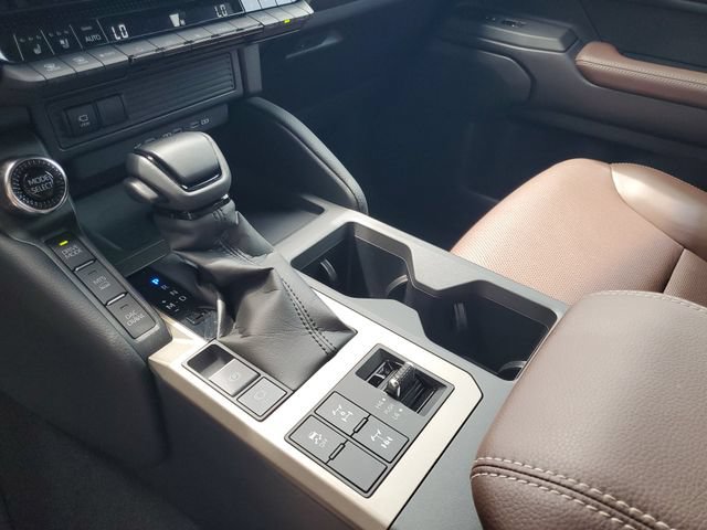 Used 2025 Toyota Land Cruiser AWD/4WD image 17