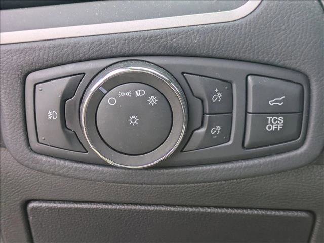 Used 2020 Ford Edge SEL w/ Convenience Package image 12