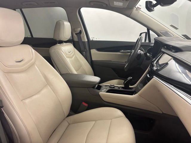 Used 2023 Cadillac XT6 Premium Luxury AWD/4WD image 22