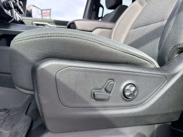 Used 2021 RAM 1500 Big Horn AWD/4WD image 12