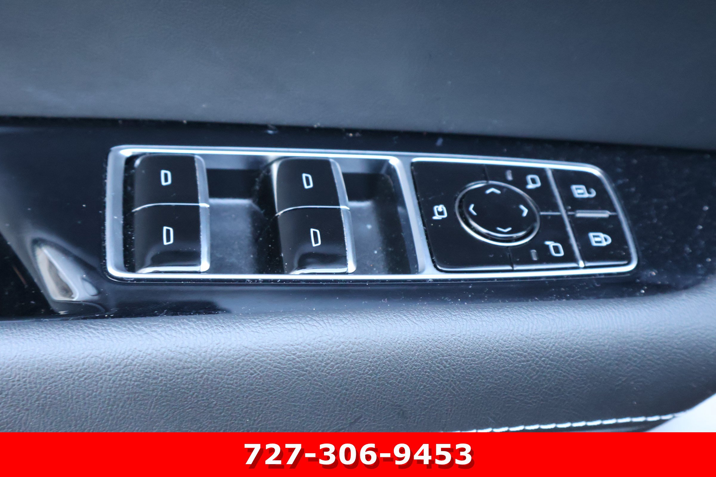 Used 2026 Cadillac Vistiq Luxury AWD/4WD image 16