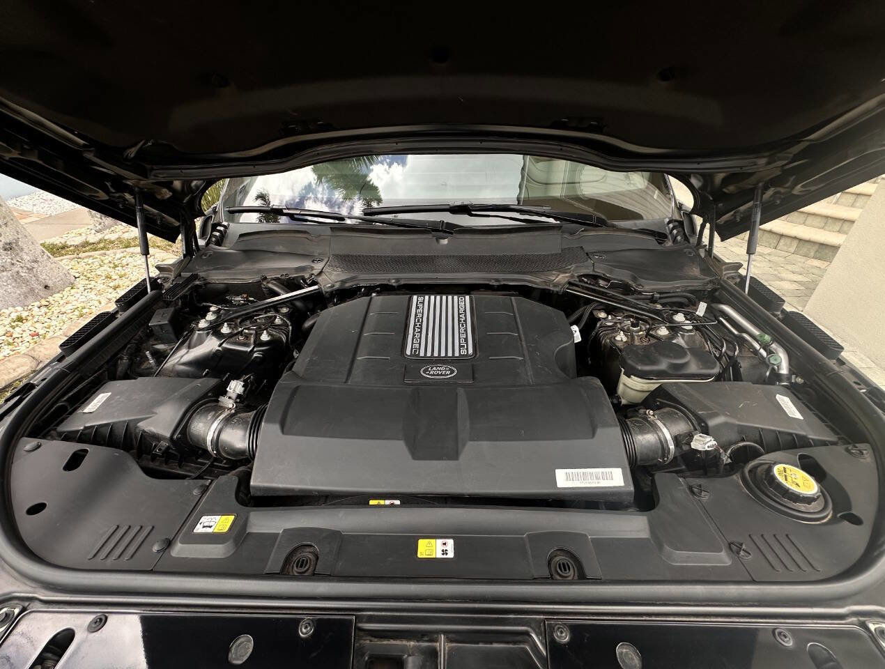 Used 2019 Land Rover Range Rover Long Wheelbase Supercharged image 9