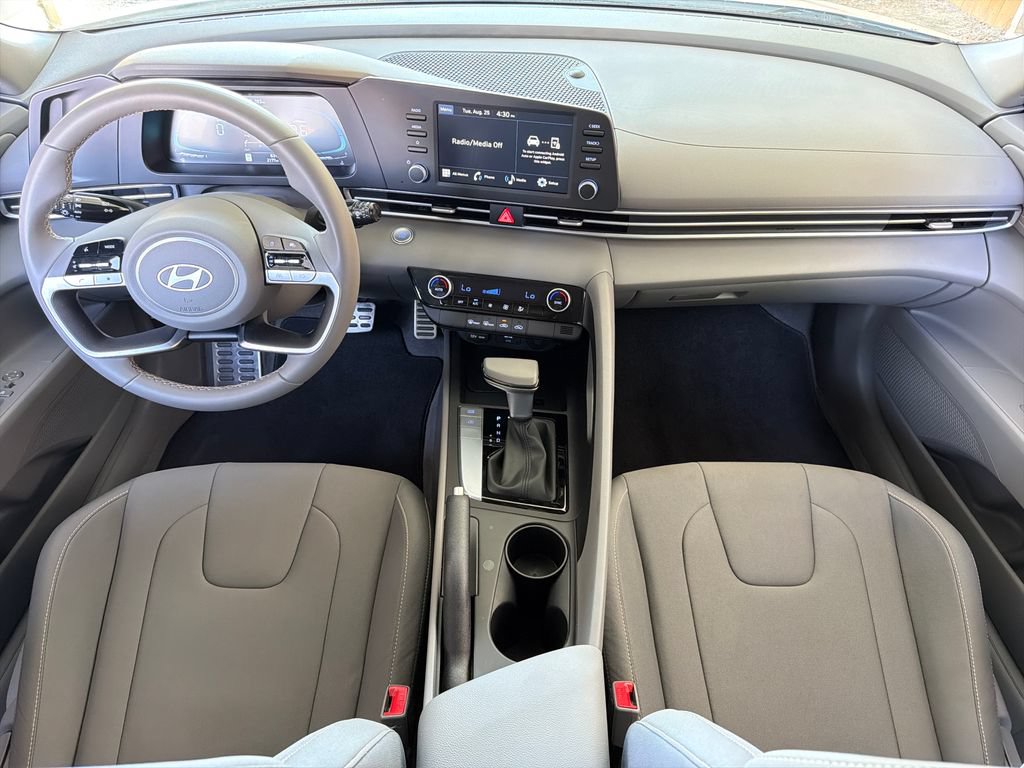 Used 2026 Hyundai Elantra Sport FWD image 20