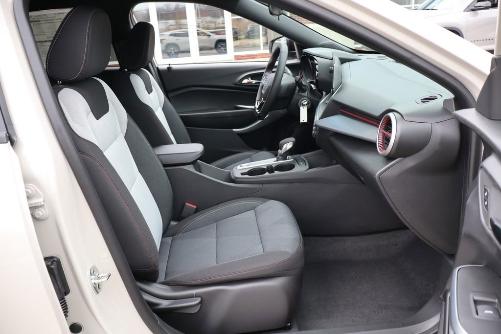 New 2026 Chevrolet Trax RS image 35