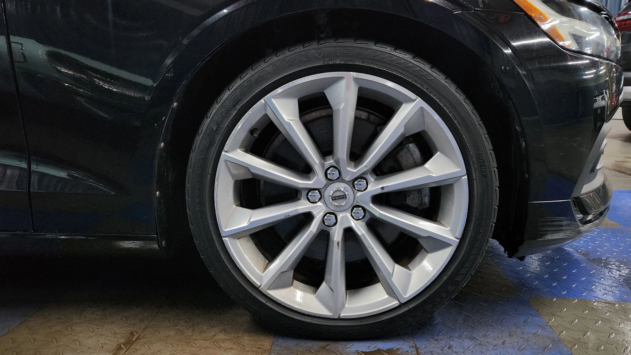 Used 2021 Volvo S60 T6 Momentum w/ Protection Package Premier image 61