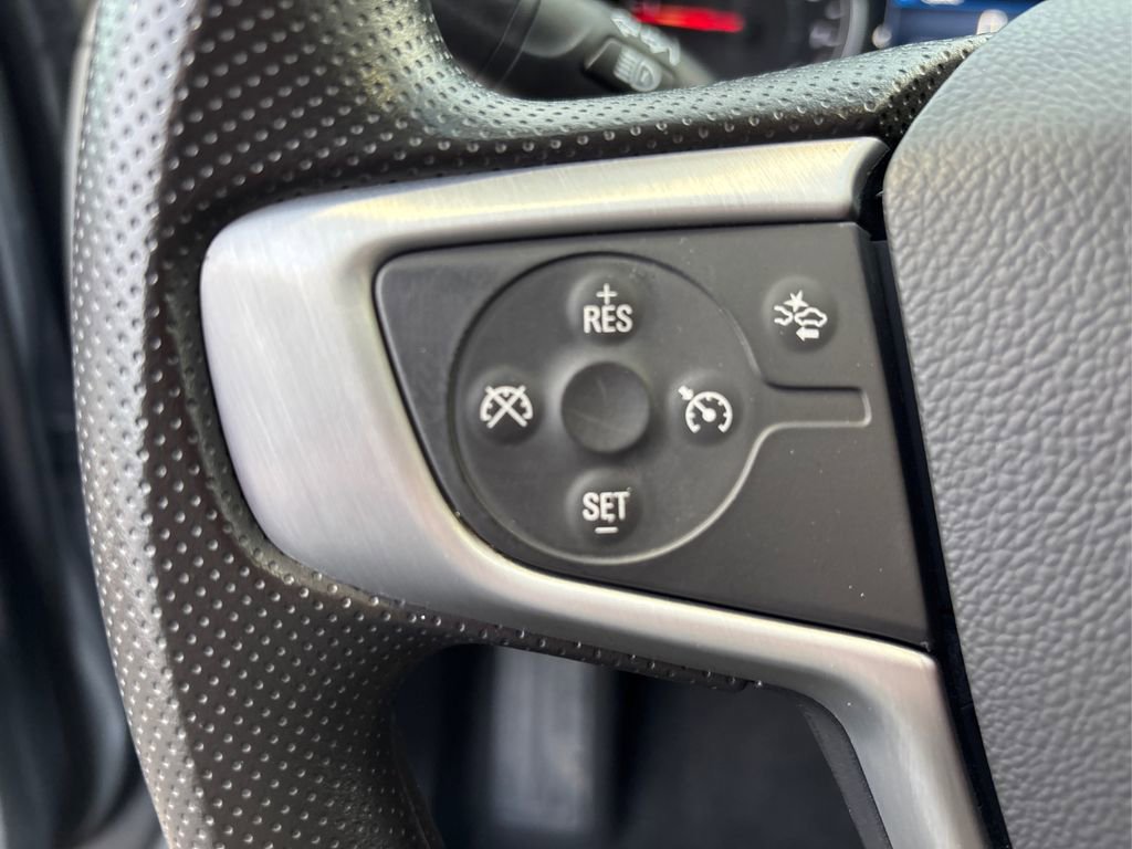 Used 2024 GMC Terrain SLE image 26