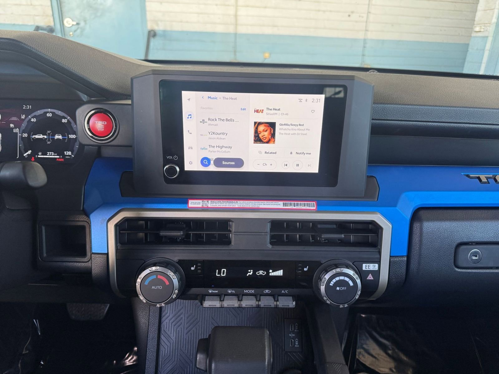Used 2025 Toyota Tacoma TRD Off-Road image 18