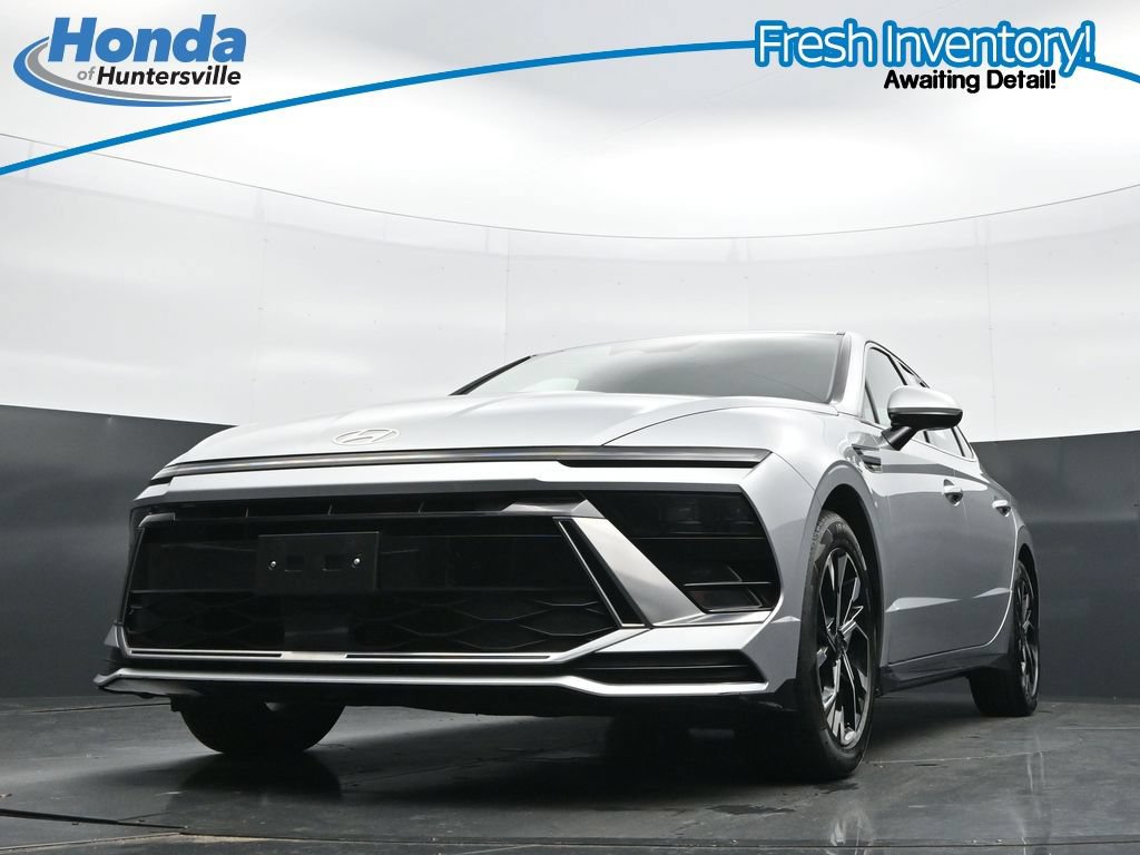 Used 2025 Hyundai Sonata SEL FWD image 29