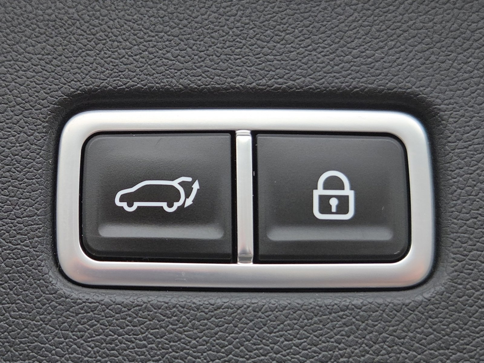 Used 2023 Kia Sorento X-Line EX image 26