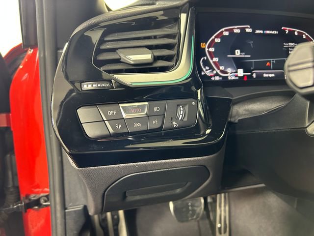 Used 2022 BMW Z4 M40i w/ Premium Package image 19