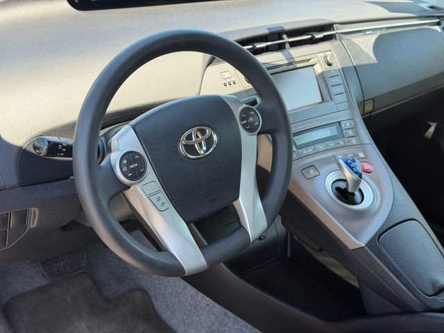 Used 2015 Toyota Prius Two FWD image 10