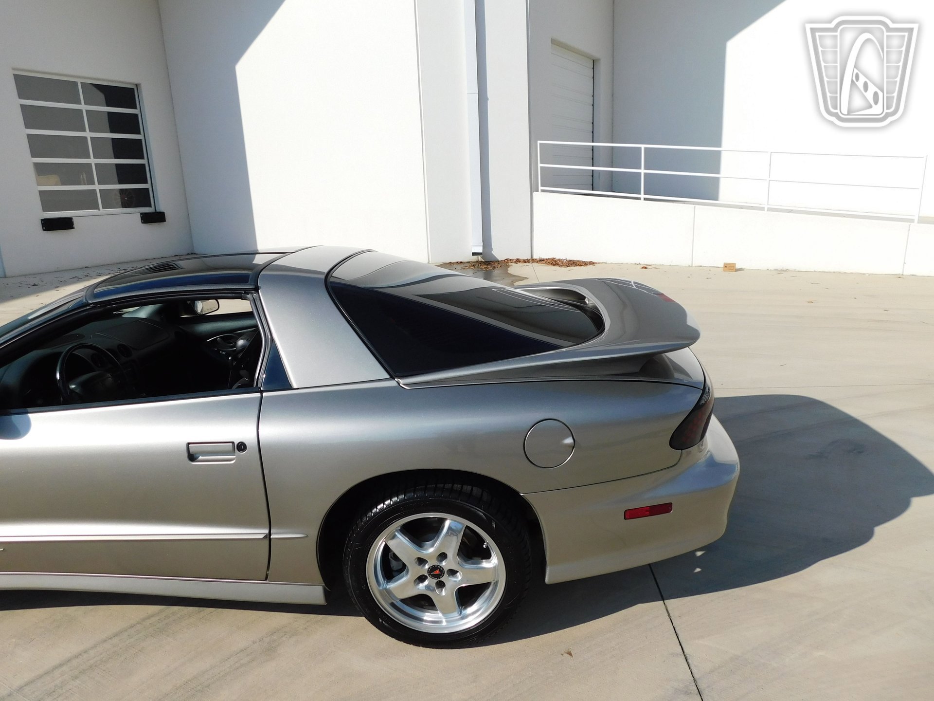 Used 2002 Pontiac Firebird Formula RWD image 17