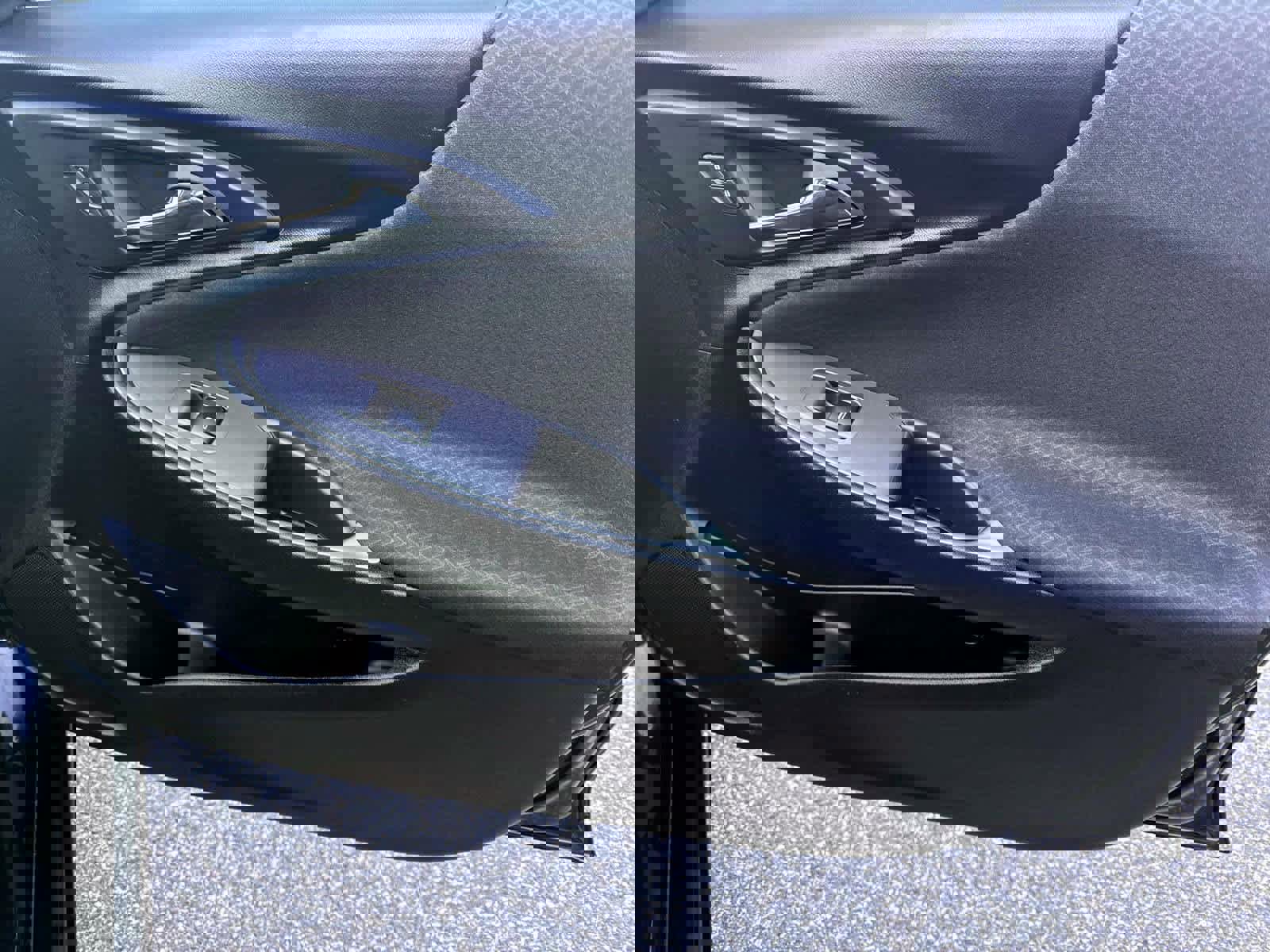 Used 2022 Chevrolet Malibu RS image 9