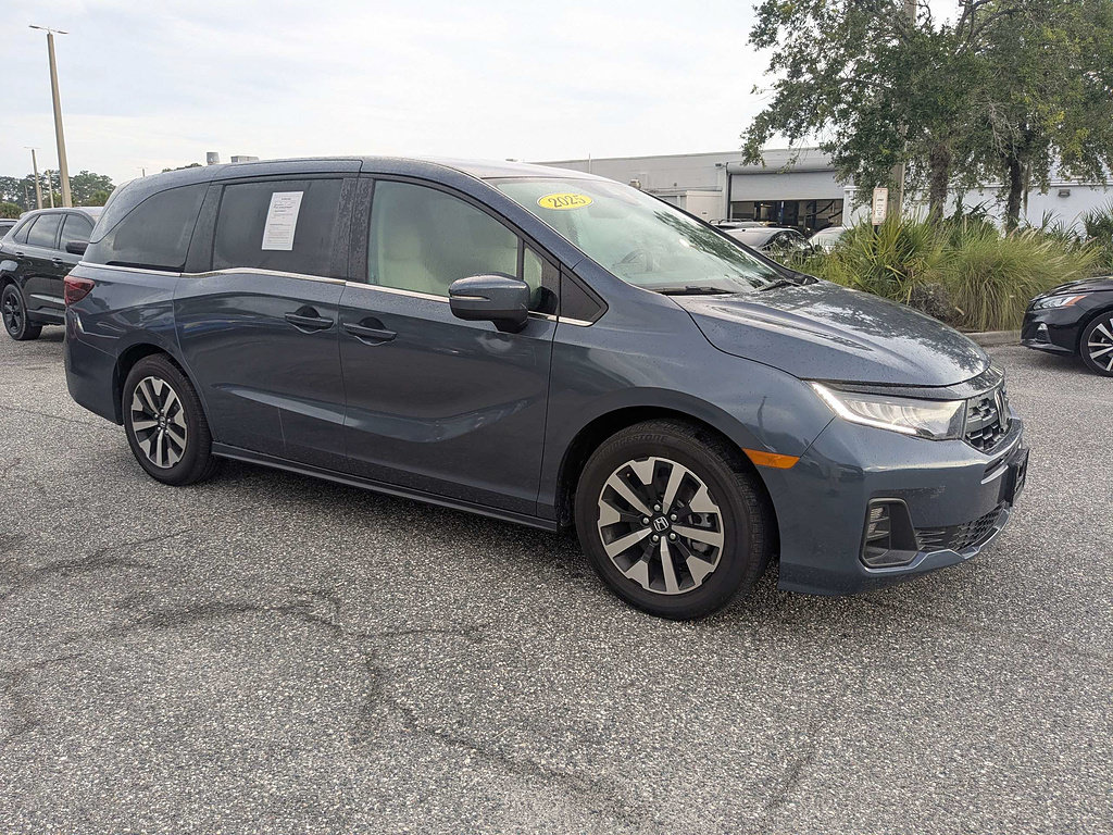 Used 2025 Honda Odyssey EX-L image 2