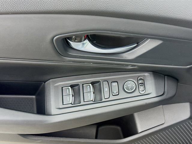 Certified 2025 Honda Accord SE image 21