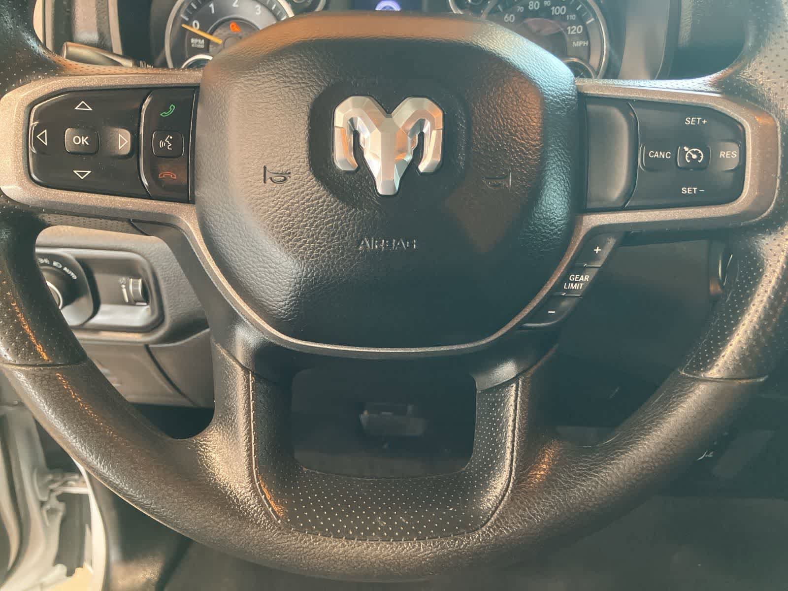Used 2020 RAM 1500 Tradesman AWD/4WD image 15