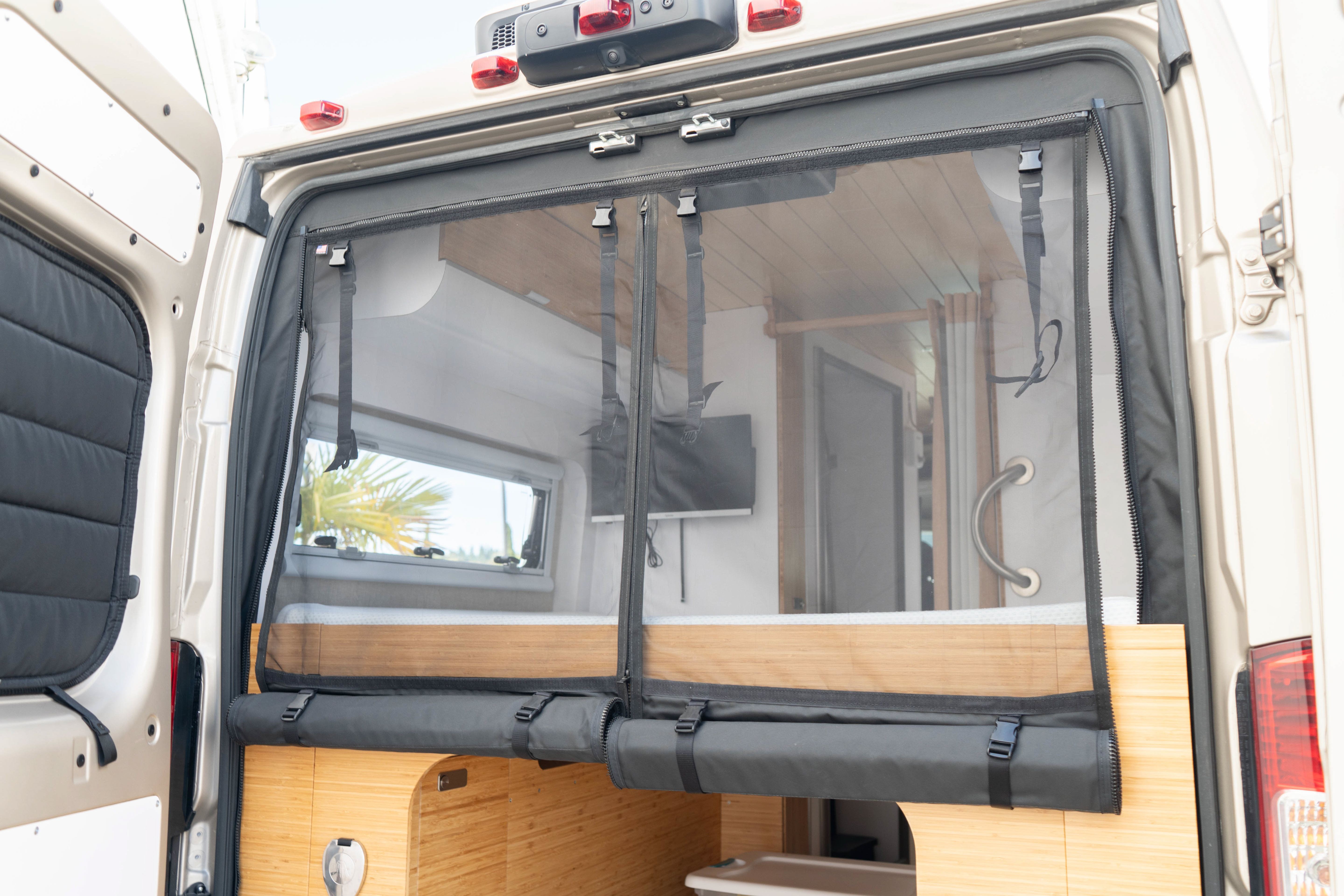 Used 2023 RAM ProMaster 3500 w/ Driver Convenience Group FWD image 99